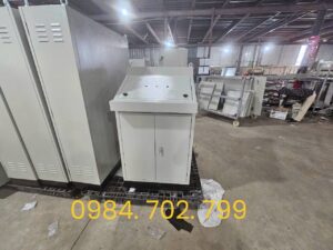 Bàn điều khiển chiếu sáng 1200x600x500x1.5 mm