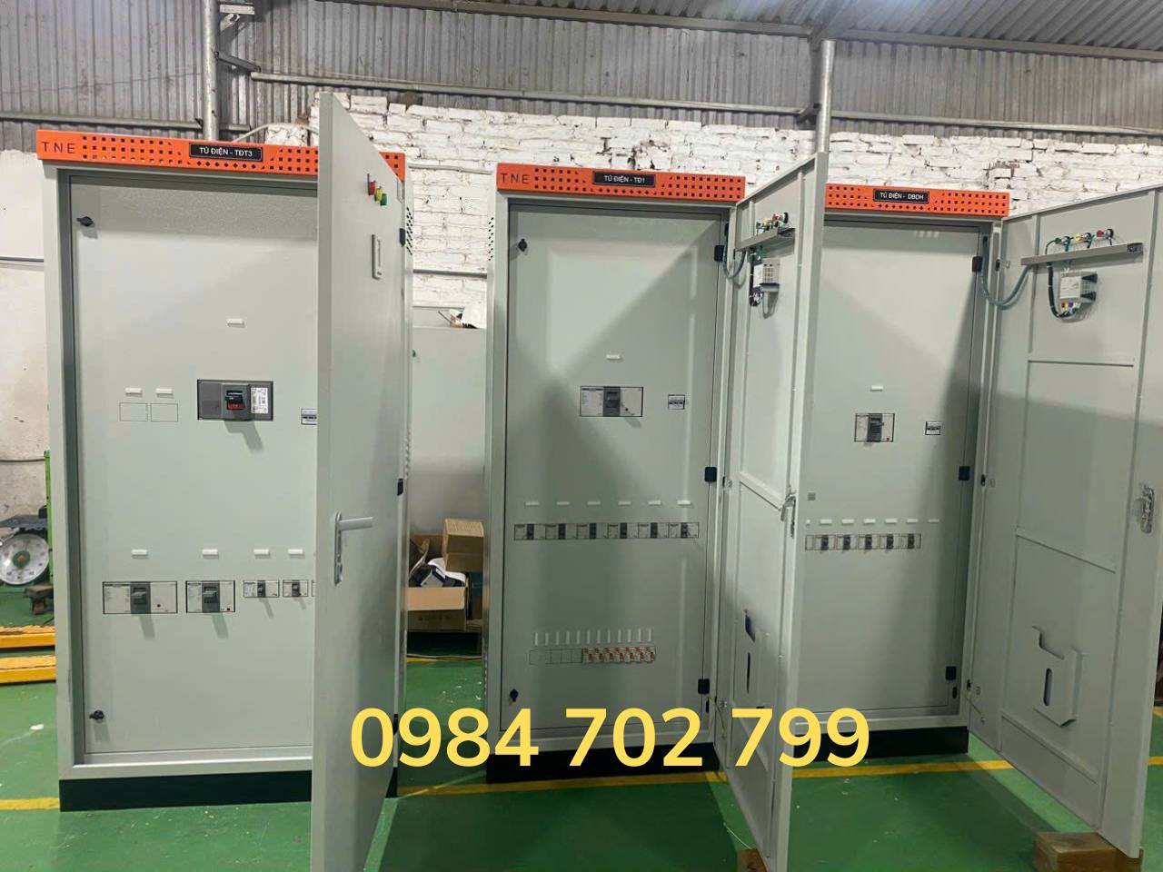 Vtđ 2 lớp cánh trong nhà kt 2200x1000x1000x2mm Vtđ 2 lớp cánh trong nhà kt 2200x1000x1000x2mm